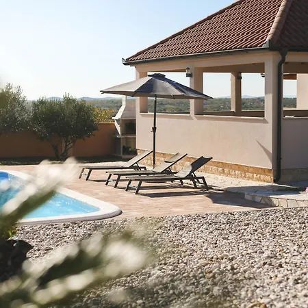 Zrilic Zadarvillas Perusic Benkovacki