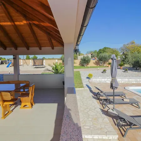 Вилла Zrilic Zadarvillas