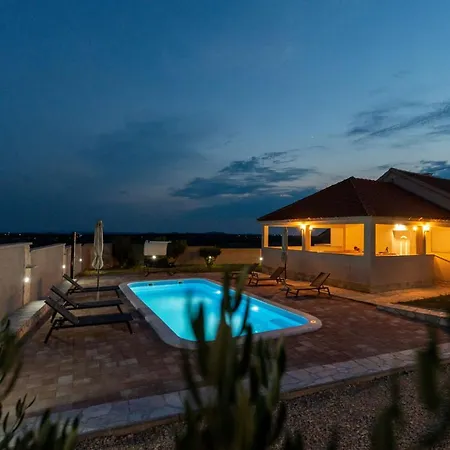 Villa Zrilic Zadarvillas
